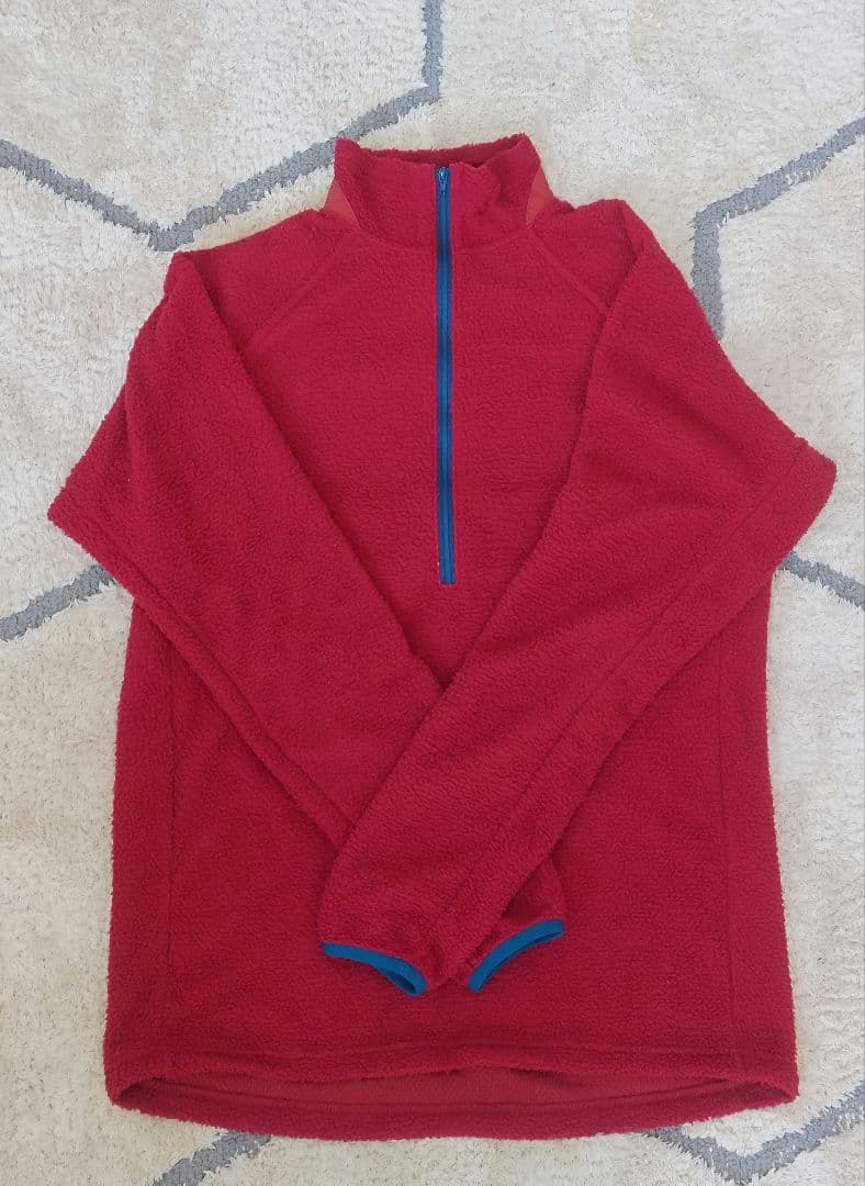 カ*ー様 試着のみ美品　山と道　Active Pullover L