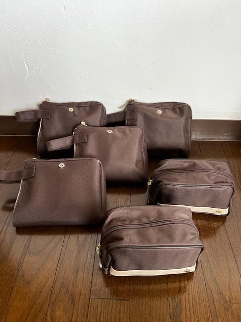 エミレーツ航空　アメニティー 6個セット