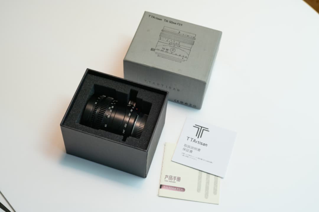 TTArtisan 50mm F1.2 Tilt　単焦点レンズ