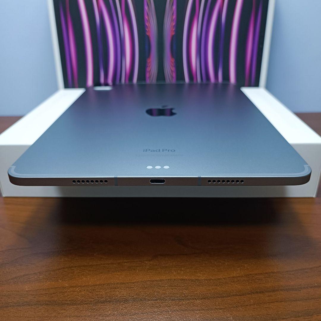 Cmtt 　iPad Pro 11 第4世代 256GB