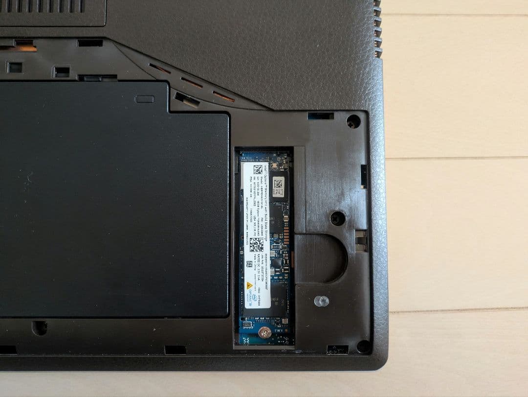 【17インチ大画面10世代】ノートPC 富士通 LIFEBOOK NH90/E2