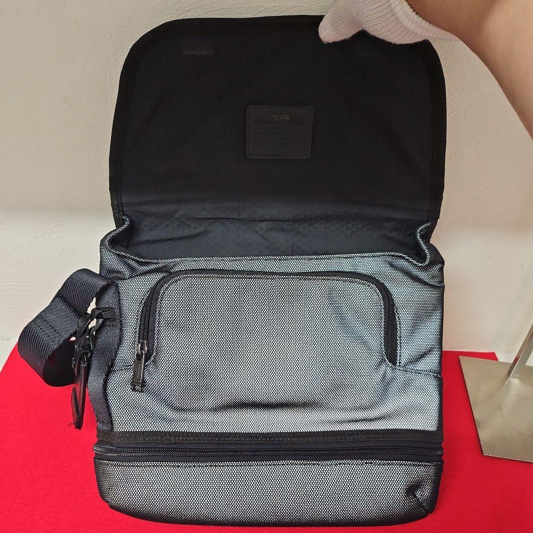ぼぼ未使用美品★TUMI アルファブラボーバッグ ナイロン レザーメッシュ