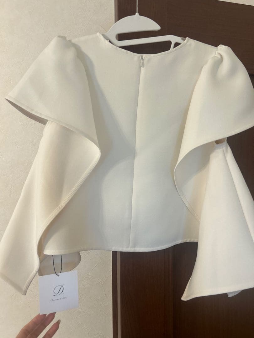 meison de dolce lily tops フレアスリーブトップス　白