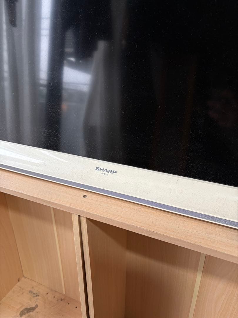 SHARP 大画面テレビ ホワイト　40v