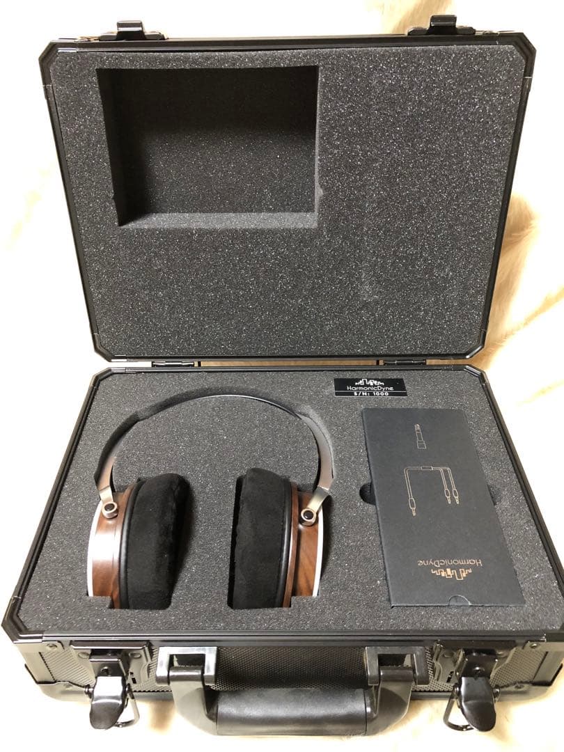 ヘッドホン HarmonicDyne Zeus