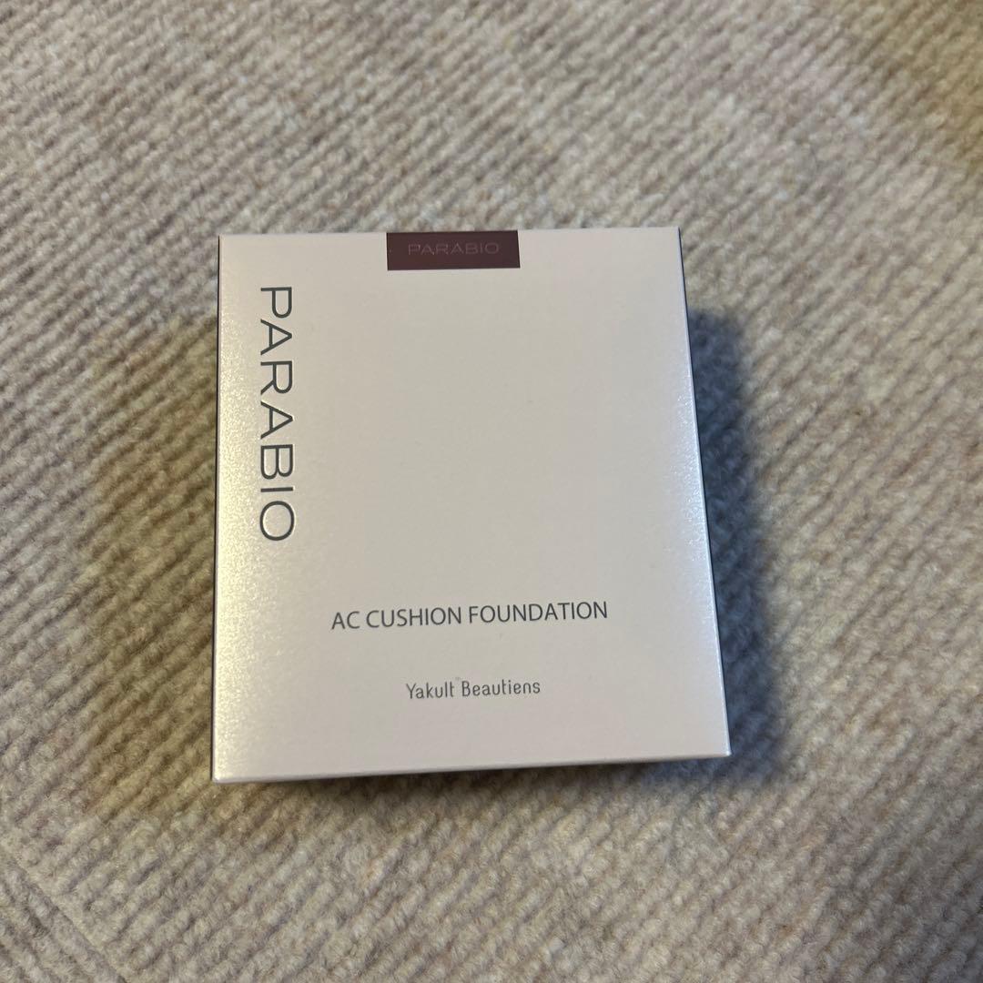 パラビオクッションファンデ　ナチュラル セットとトーンアップベース