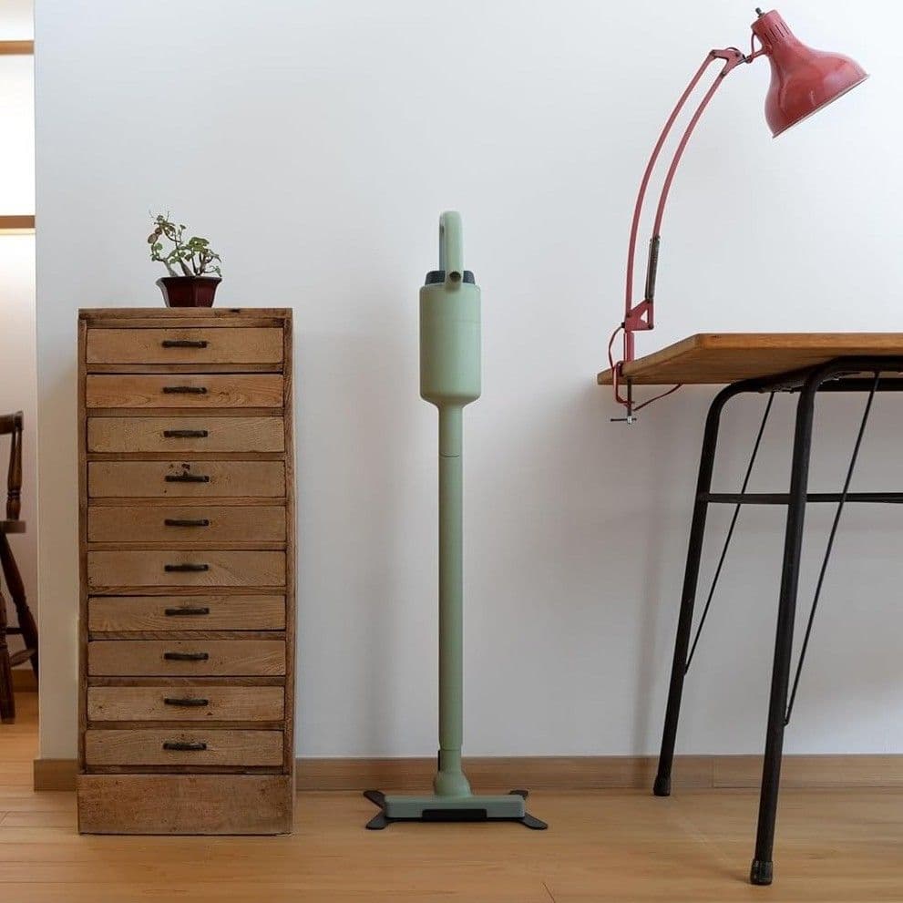 ±0 プラスマイナスゼロ コードレスクリーナー G040 XJC-G040