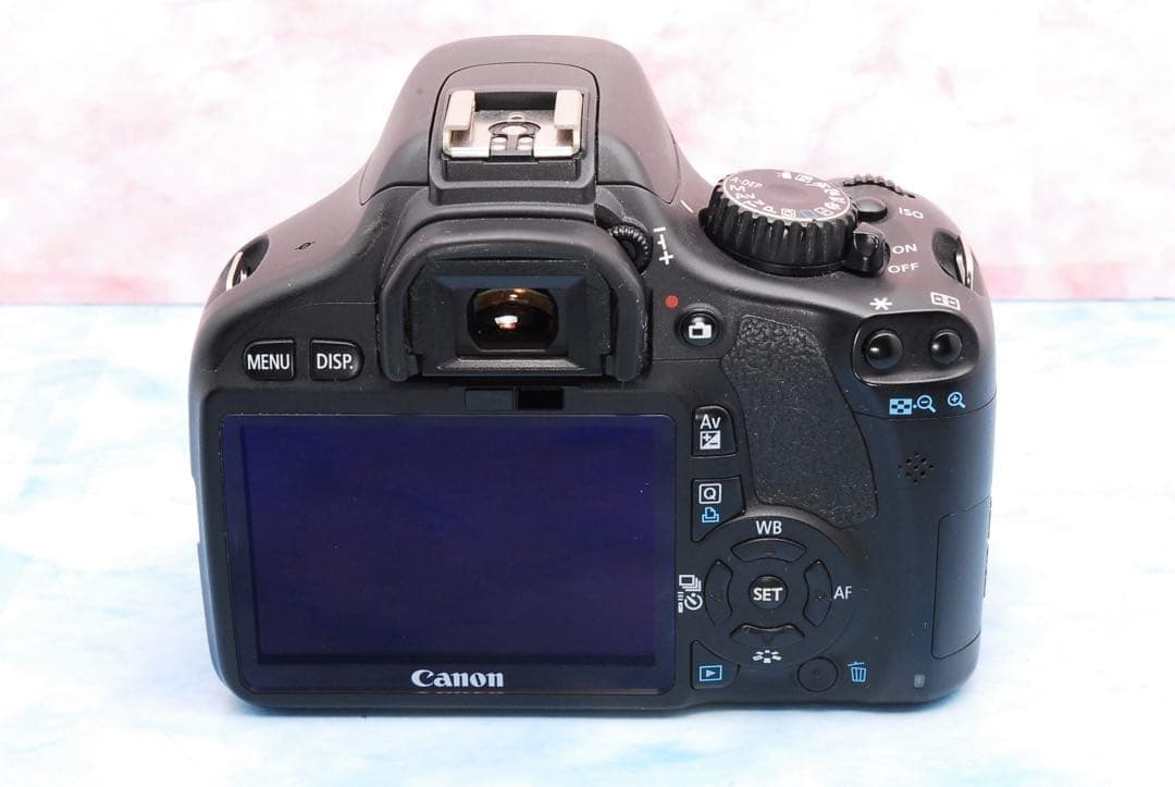 キヤノン Kiss X4☆入門機☆一眼レフカメラ☆Wレンズ☆バッグ付☆