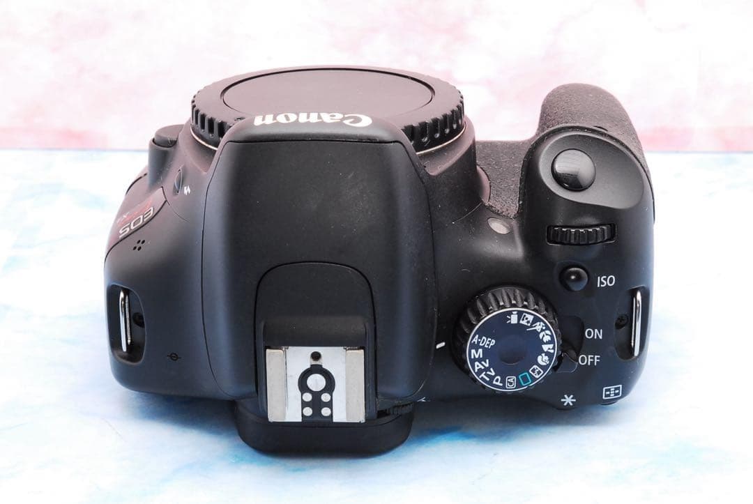 キヤノン Kiss X4☆入門機☆一眼レフカメラ☆Wレンズ☆バッグ付☆