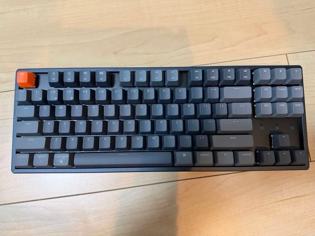 Keychron K8 メカニカルキーボード/USレイアウト/RGBライト/青軸