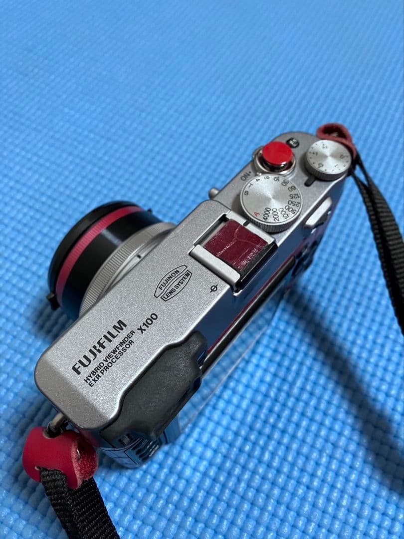 デジタルカメラ fujifilm FINEPIX X100