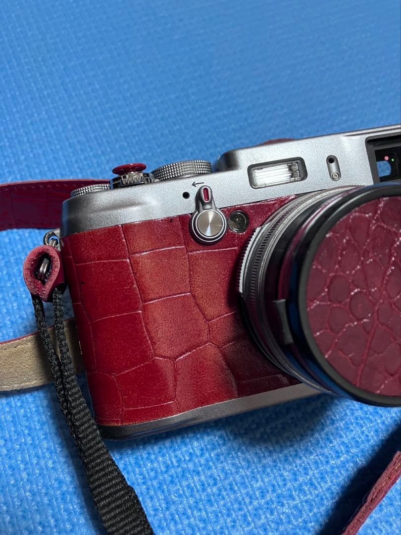 デジタルカメラ fujifilm FINEPIX X100