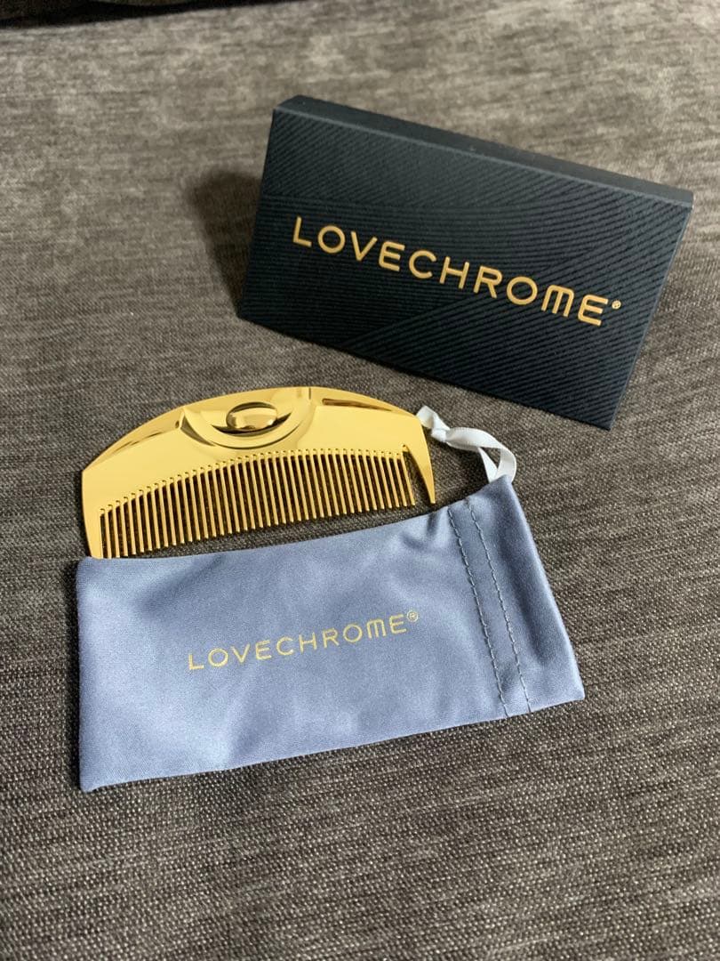 LOVECHROME ゴールド コーム ポーチ付き 24ツキGLD310/108