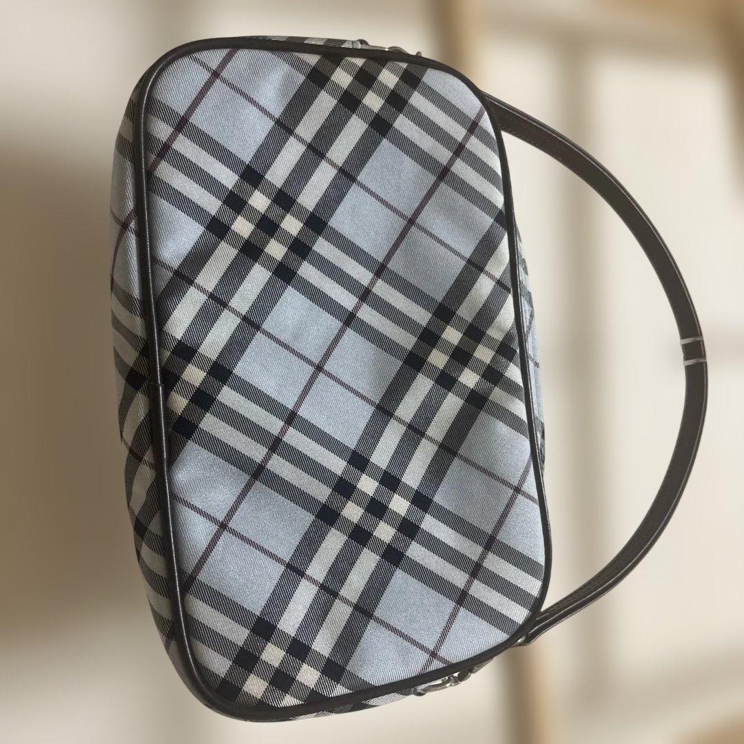 新品保管 BURBERRY バーバリー ポーチ ナイロン チェック ライトブルー