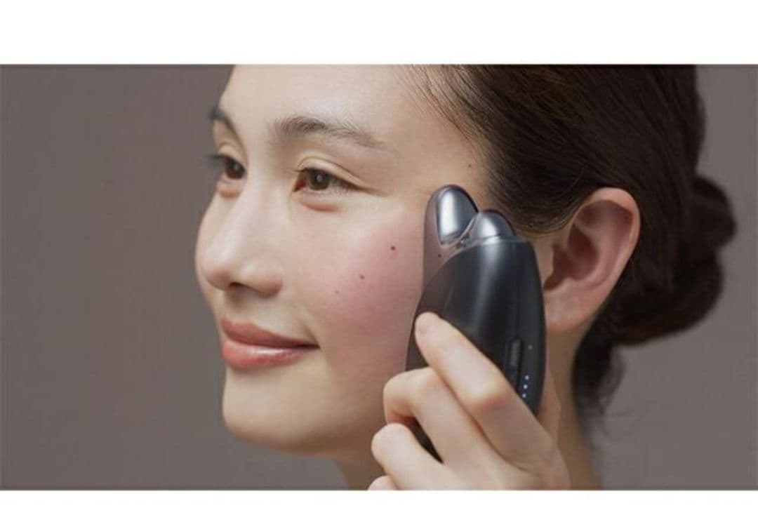 パナソニック　Panasonic　リフトケア美顔器　EH-SP85-K