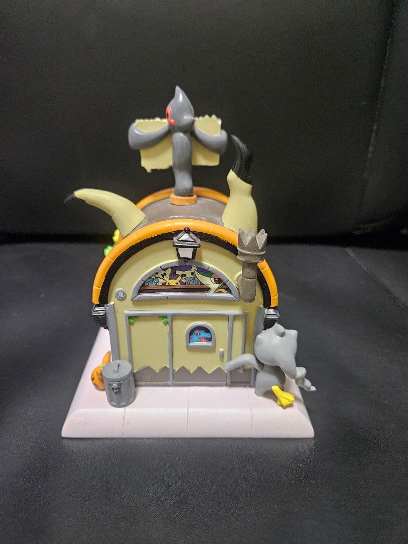 ポケモン Haunted Pokémon Villageフィギュア 4点セット