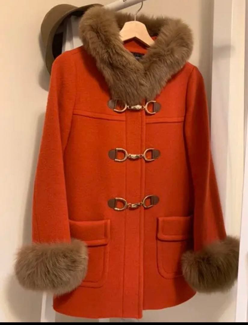 JUSGLITTY フォックスファー ビットゴールドダッフルコート　赤　レッド