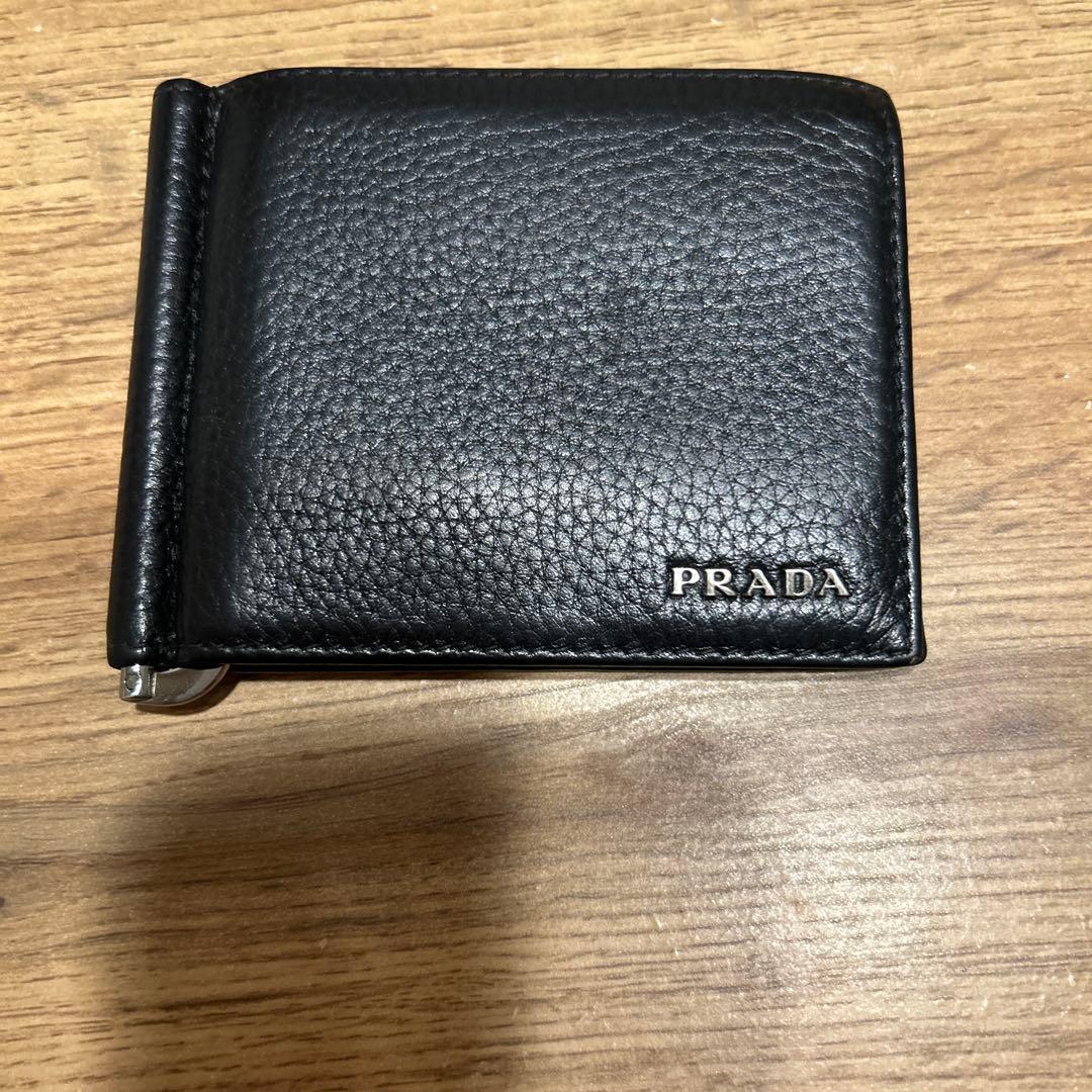 【最終値下げ】PRADA ブラック レザー マネークリップ