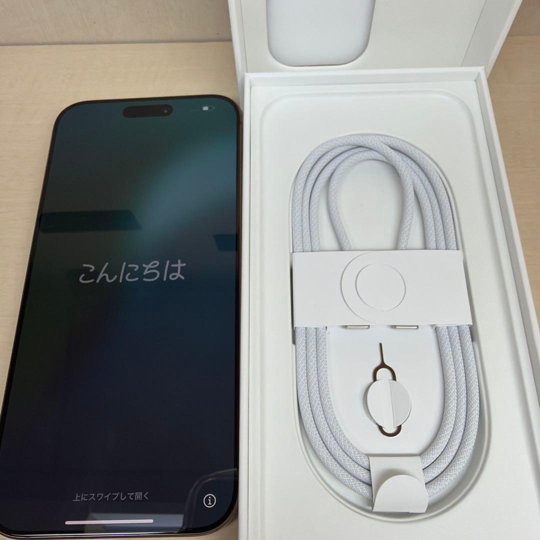 【超美品】iPhone16 ProMax デザートチタニウム256GB