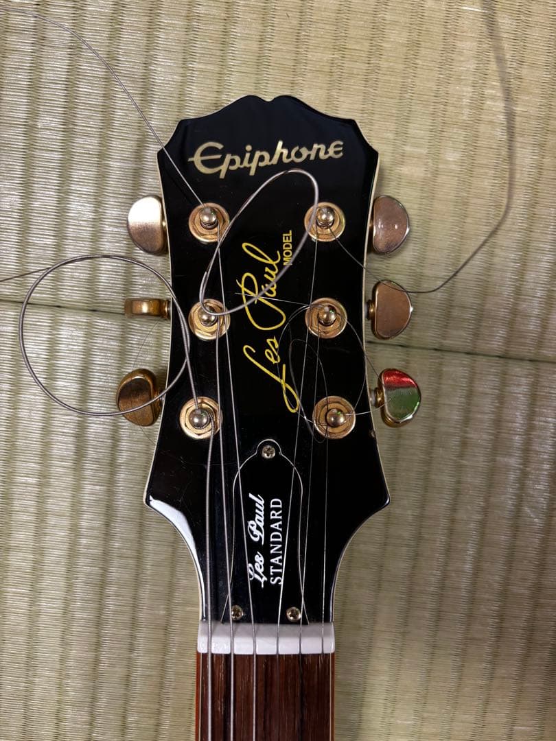 希少カラー！Epiphone レスポールスタンダード パールロイヤル エピフォン