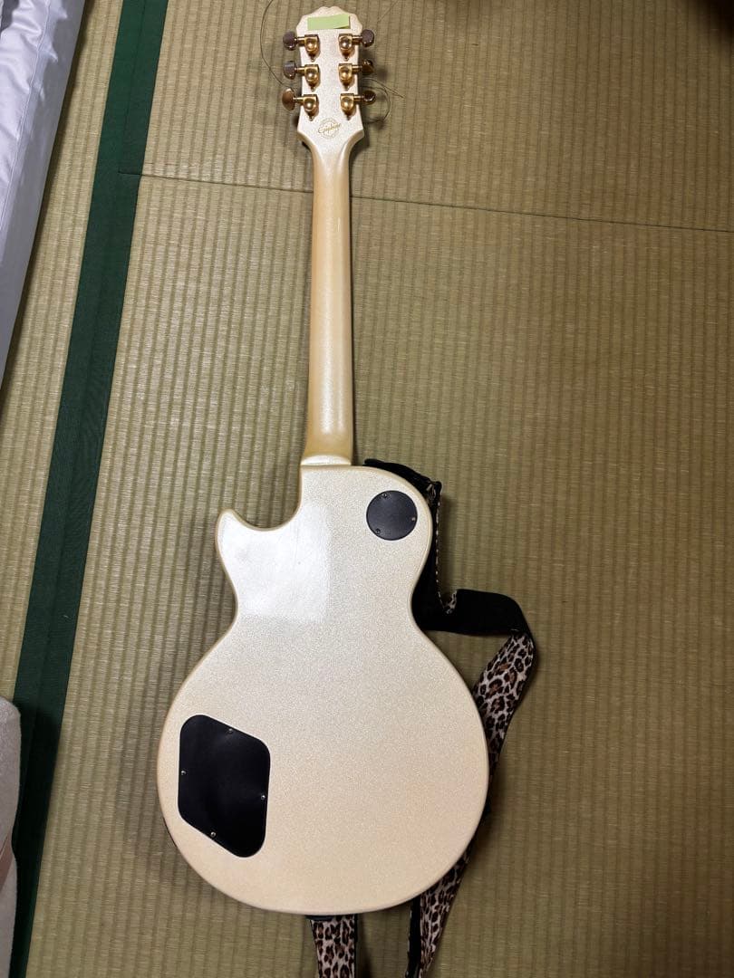 希少カラー！Epiphone レスポールスタンダード パールロイヤル エピフォン