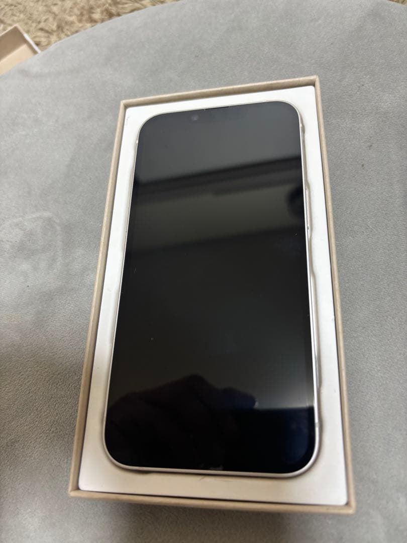 美品　iphone 本体 14 128 背面新品