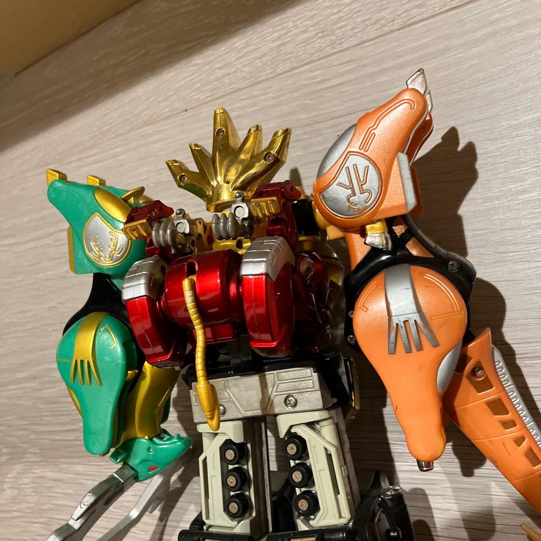 DX超合金　百獣戦隊ガオレンジャー　ガオキングスピアー　ガオキングクロスホーン