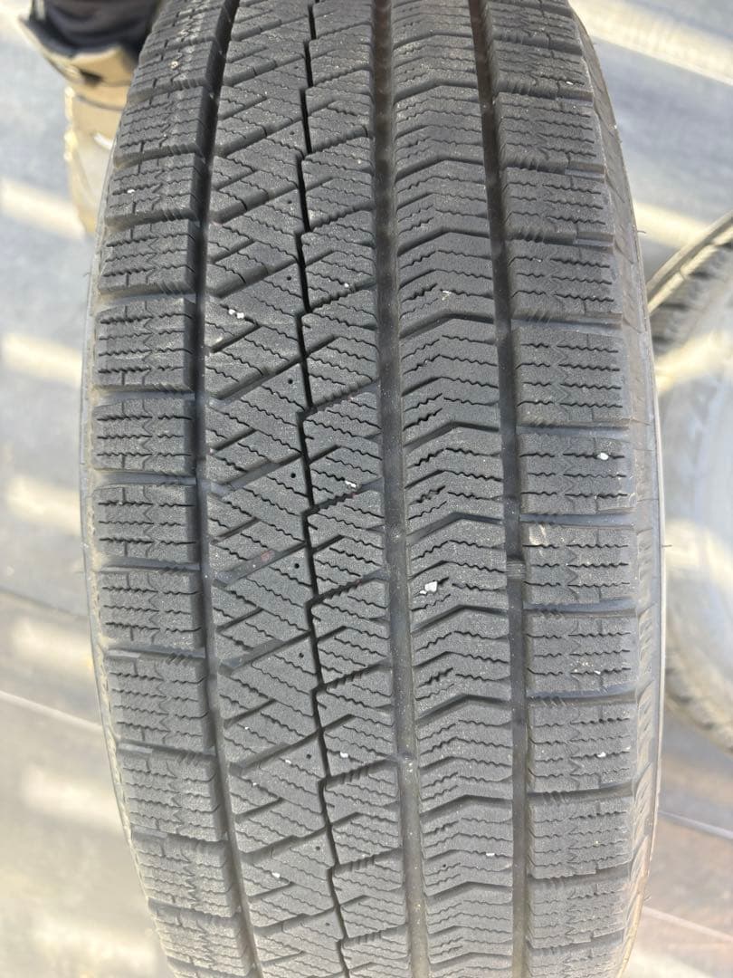 ブリヂストン 195/65R15 スタッドレスタイヤ