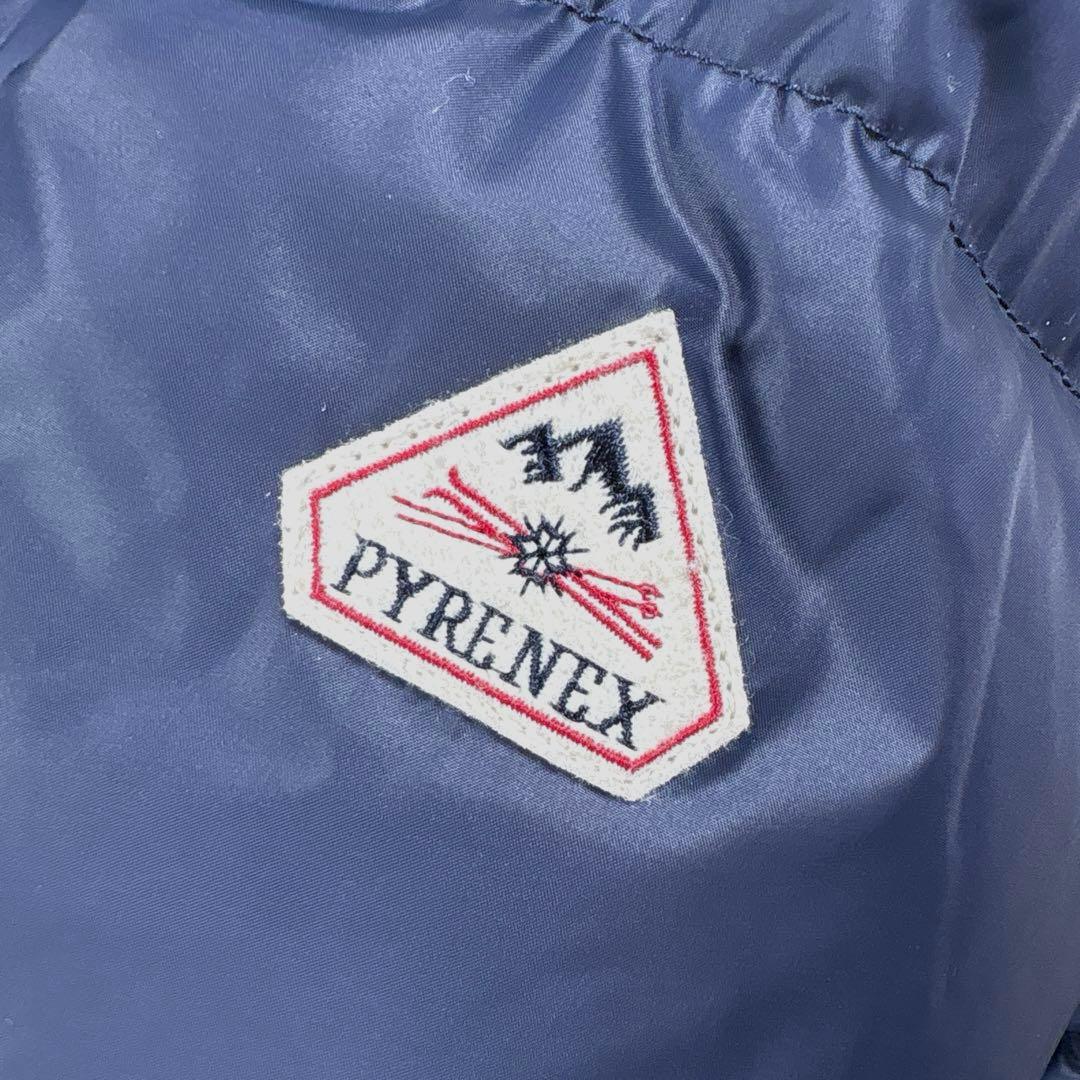 ピレネックス　バジーレ　ダウンジャケット　ロゴワッペン　スタンドカラー　ネイビー