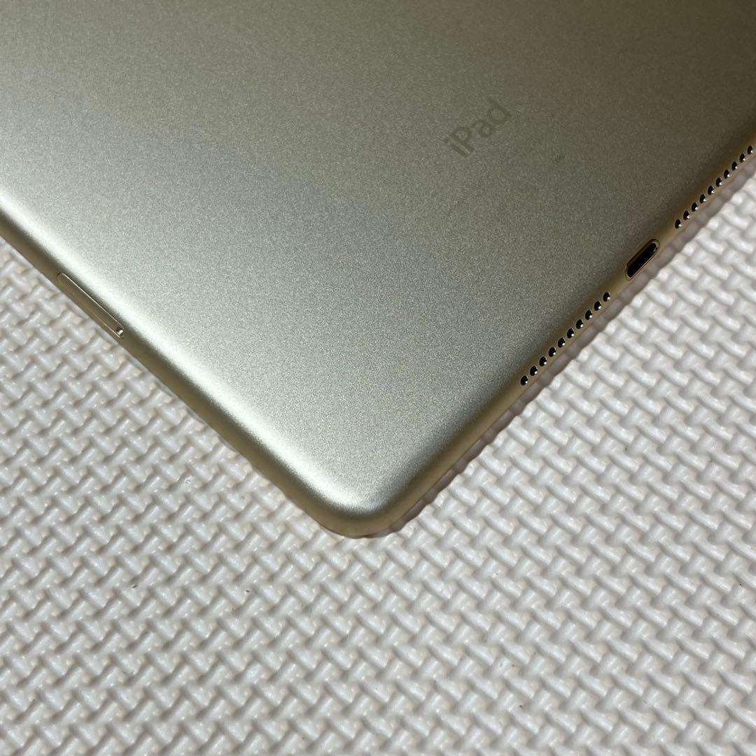 ★極美品！iPad mini4 Wi-Fi + Cellular付属品未使用！★