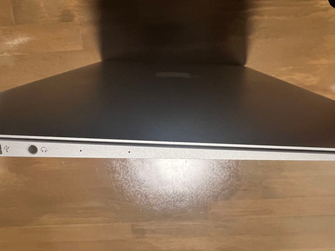 MacBook Air 13インチ　2017年モデル　ワンオーナー　修理歴なし
