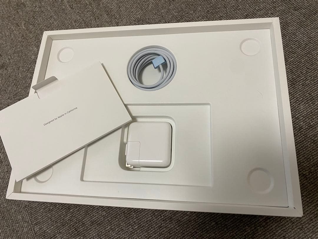 MacBookAir13インチM4スカイブルー最大容量100% 保護フィルム付き