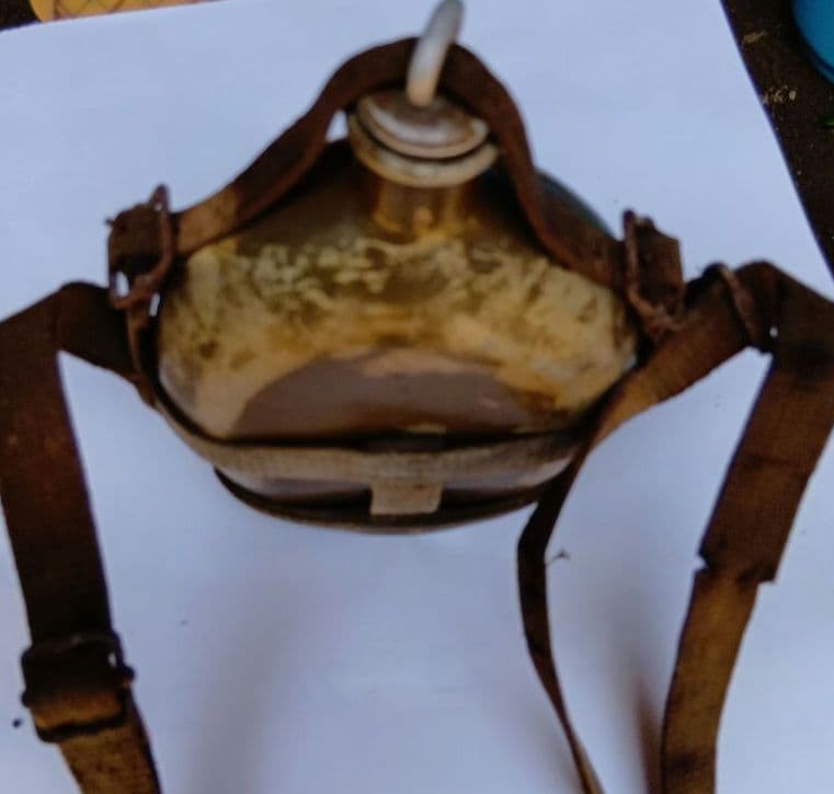 円*山様 戦後80年の記憶　ラッパと水筒