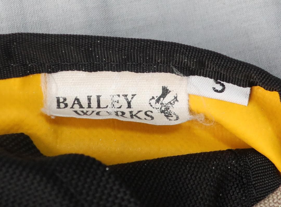 すざき　BAILEY WORKS メッセンジャーバッグ Super Pro