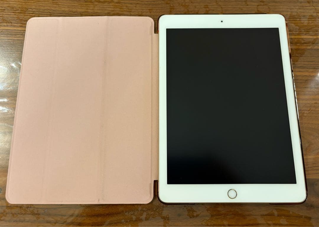 週末セール！12,500→10,000！iPad 第5世代 128GB WiFi