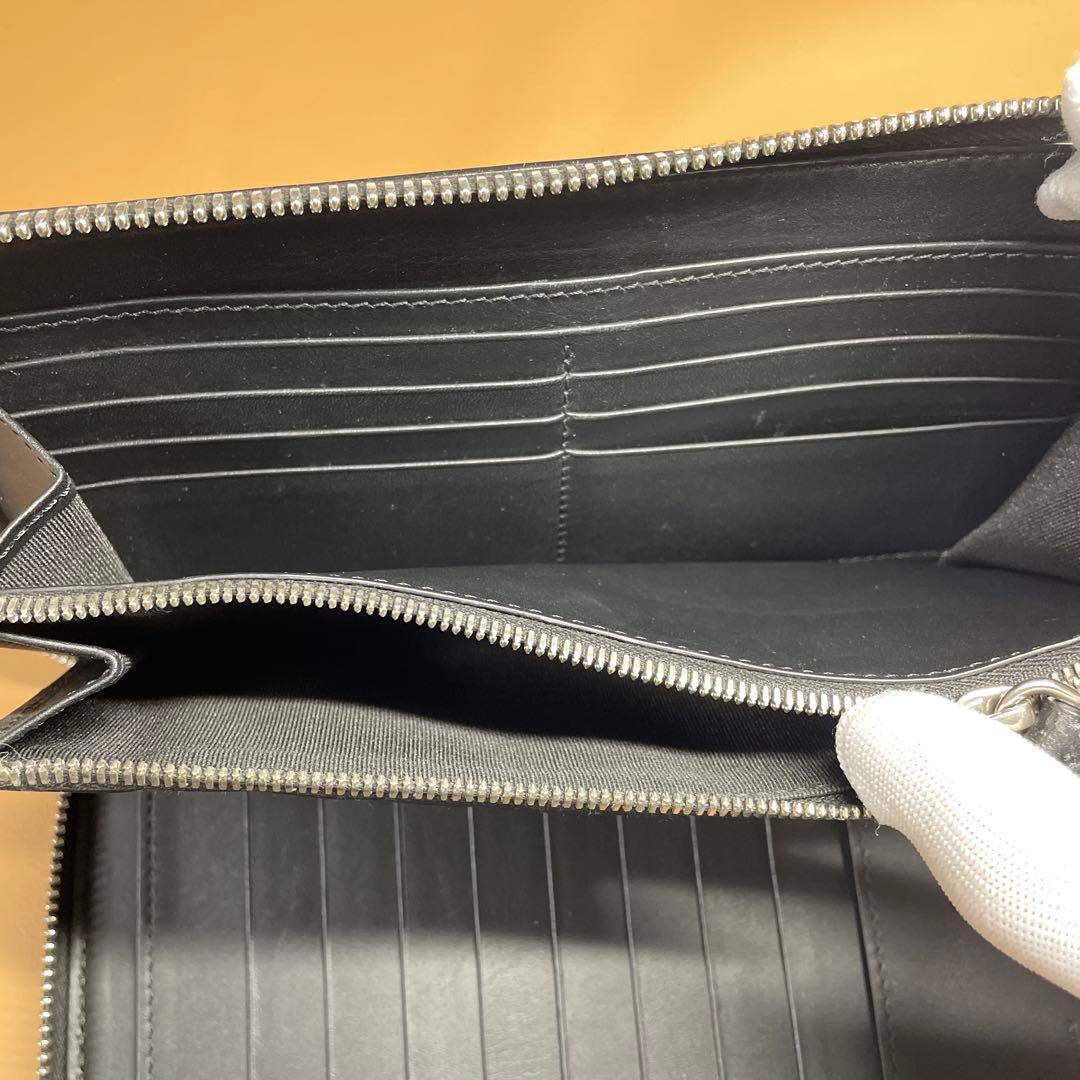 バーバリー　オーガナイザー　ラウンドファスナー