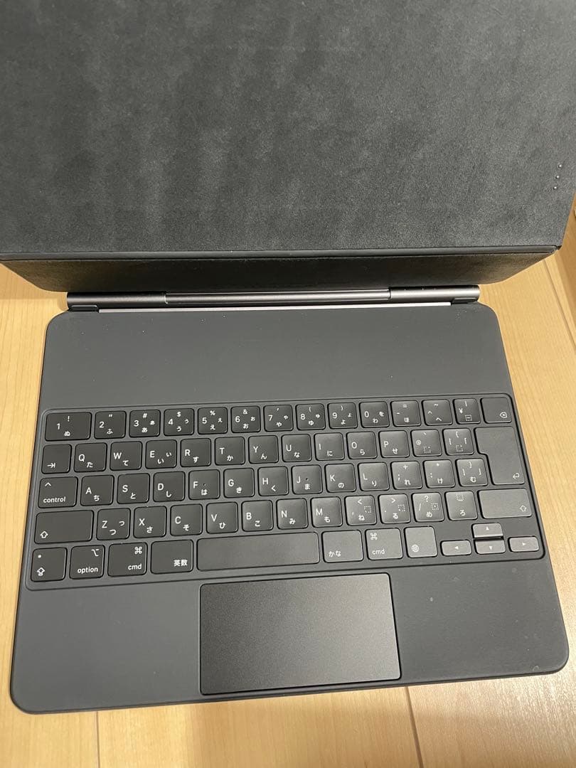 iPad Pro 12.9 第5世代 Magic keyboard 付き