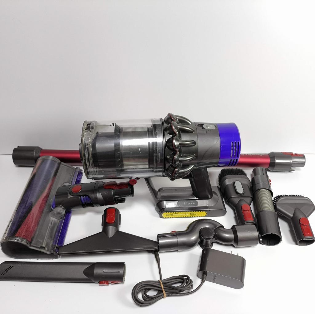 50分動作　ダイソン V10 SV12 サイクロン掃除機 本体と付属品 No13