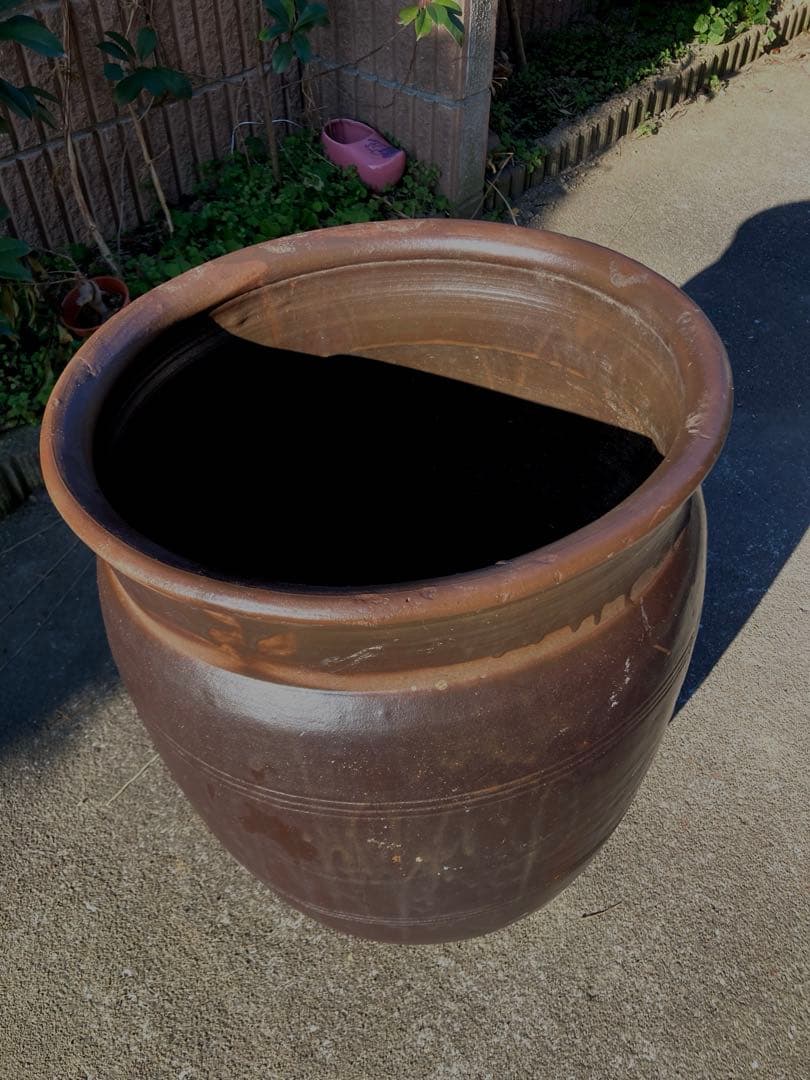古道具 甕 昭和レトロ 陶器製 オブジェ 陶器製水鉢 ダークブラウン 約60cm