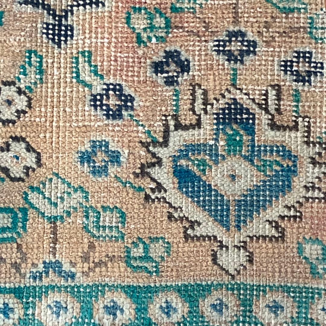 厚みウール　くすみベージュ　グリーン　ロング　ランナー　トルコヴィンテージラグ