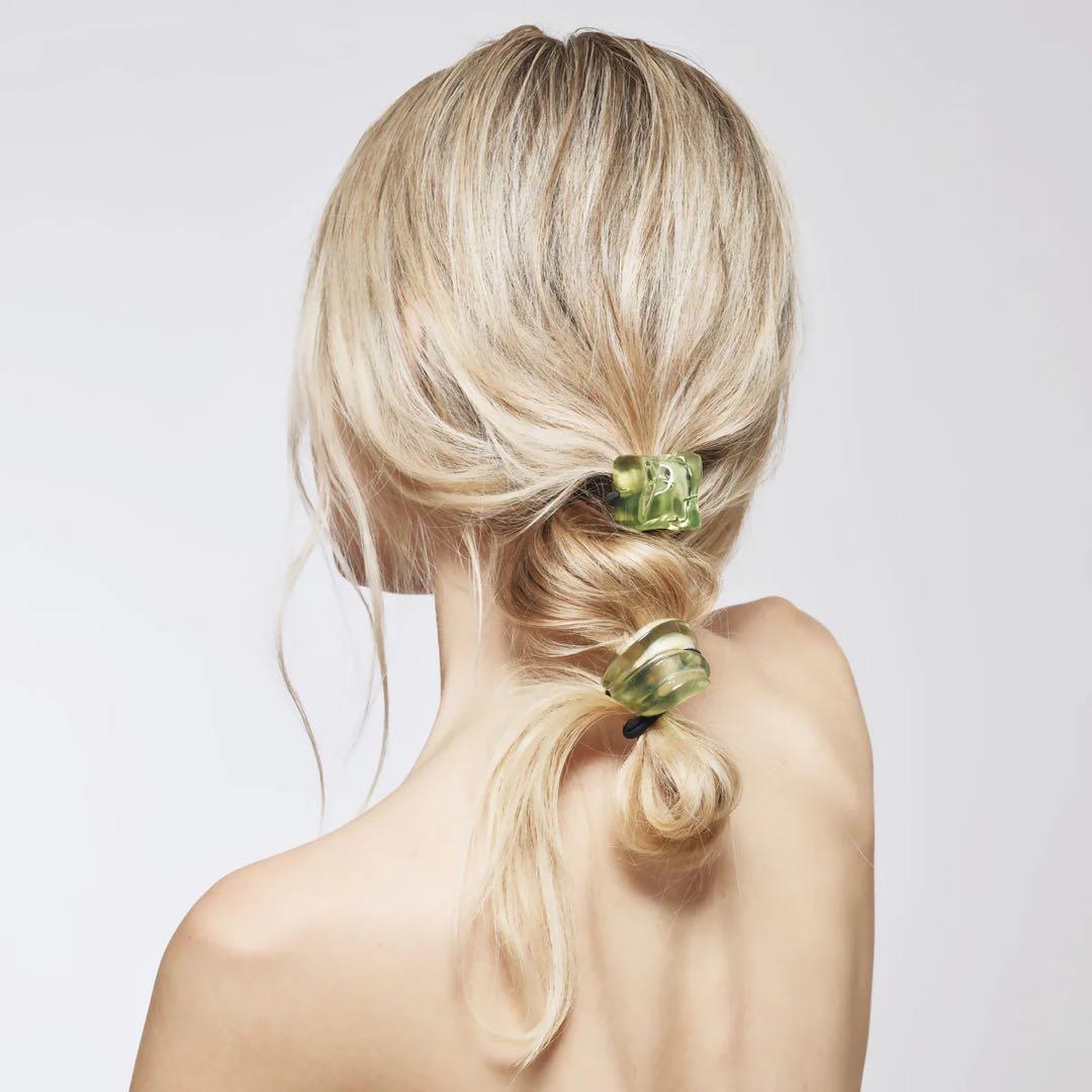 colette malouf アクリリック アイスポニー