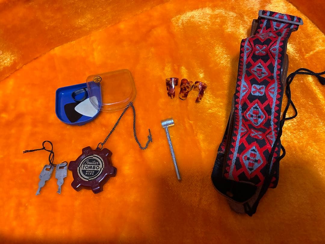 【週末限定15％OFF】☆美品⭐︎ヤマハFG140赤ラベル アコースティックギター