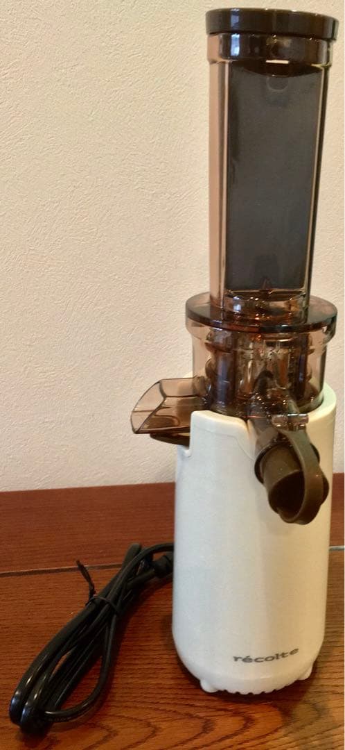 美品 レコルト コールドプレスジューサー 白 タオル掛け ステンレス セット