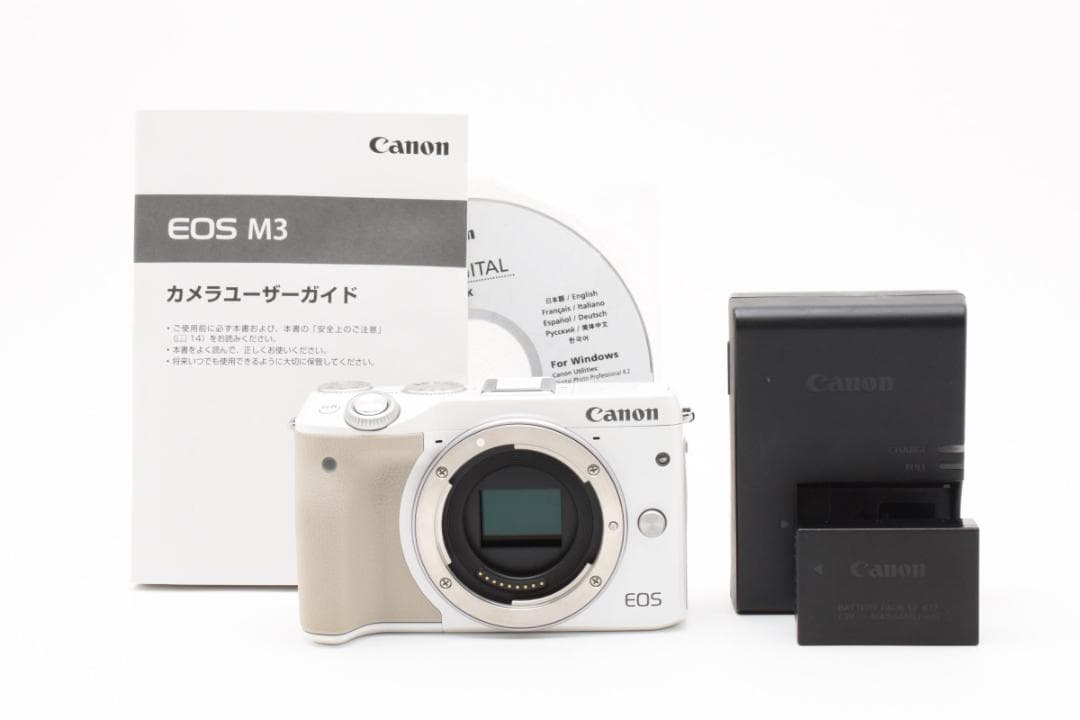 美品 キャノン　Canon EOS M3 ボディ 1146