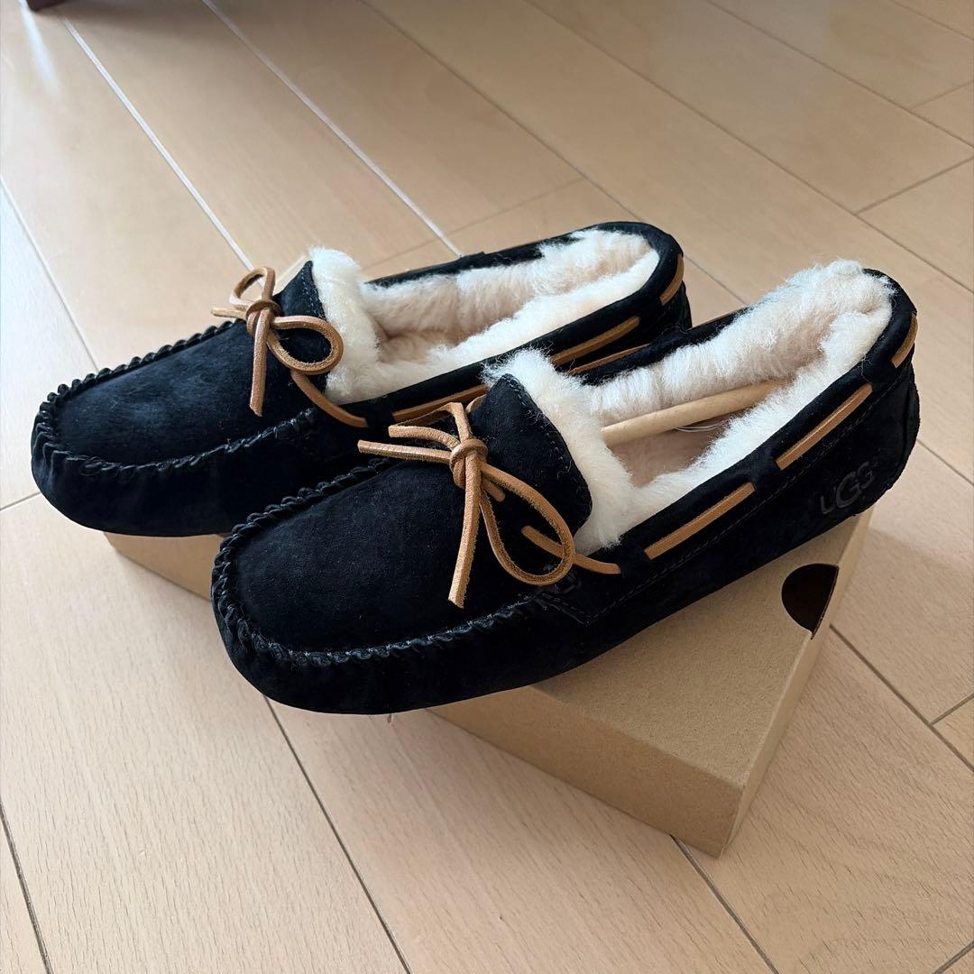 UGG レディースモカシン