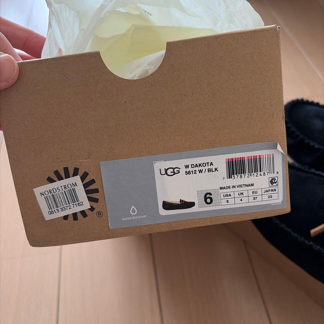 UGG レディースモカシン