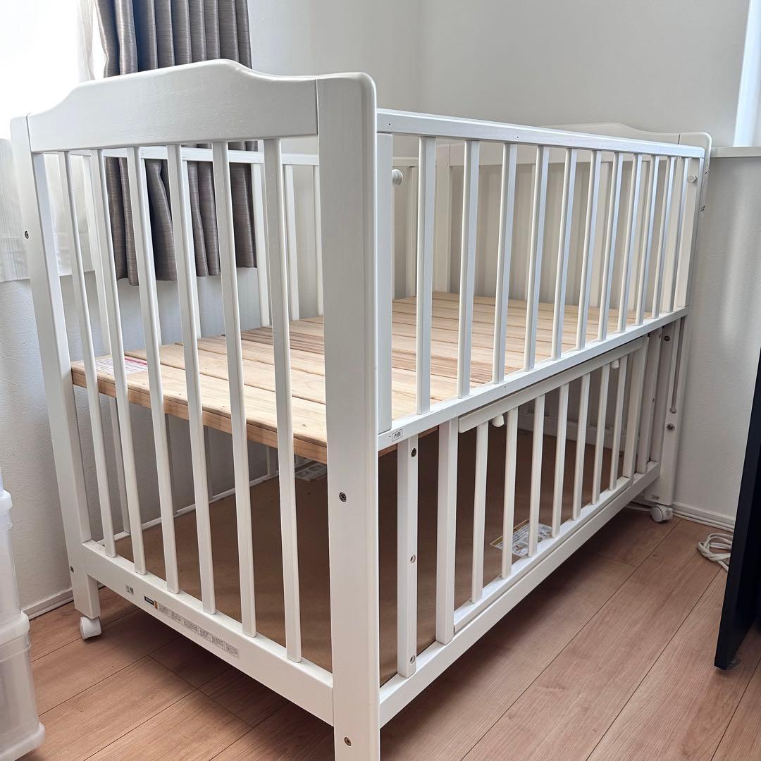 引き取り⭐︎カトージ　ベビーベッド