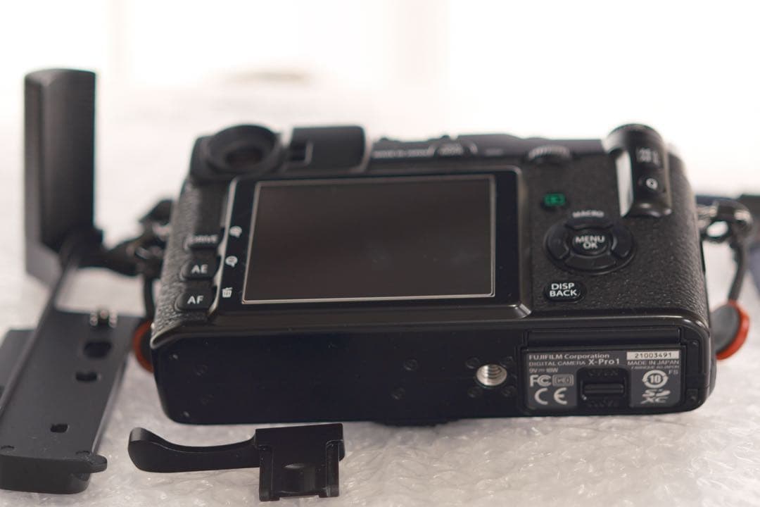 Fujifilm X-Pro1【値下！9月上旬で出品取下げ】