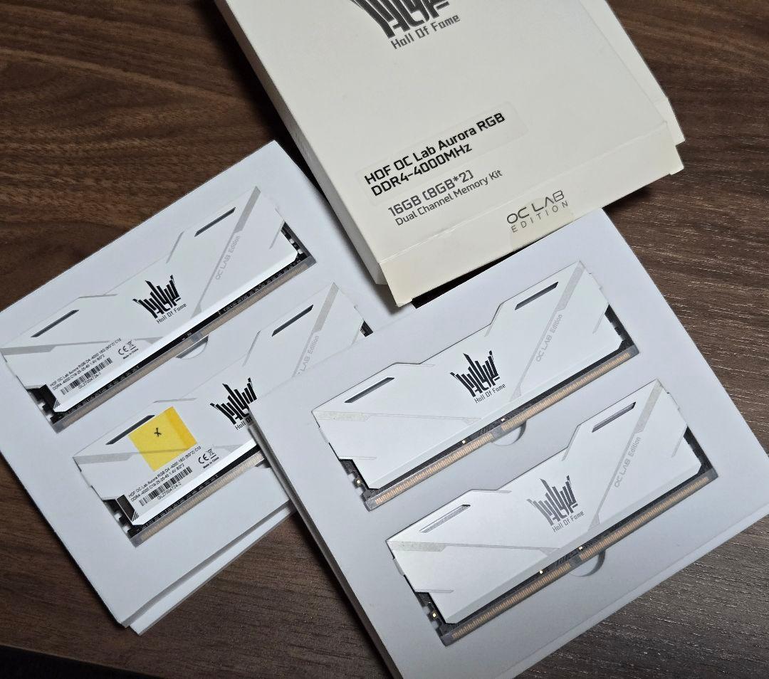 HOF OC Lab Aurora RGB 16GB 中古