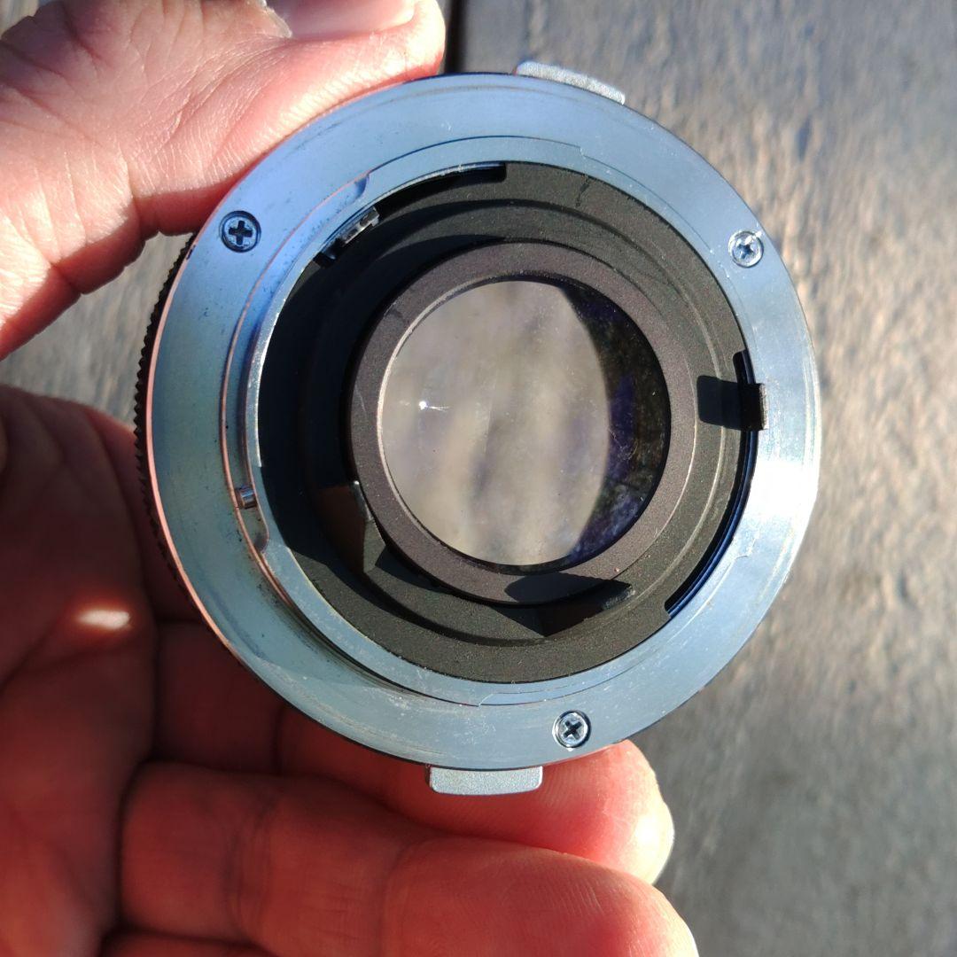 オリンパス　OM-SYSTEM ズイコー　1✕1,8レンズ